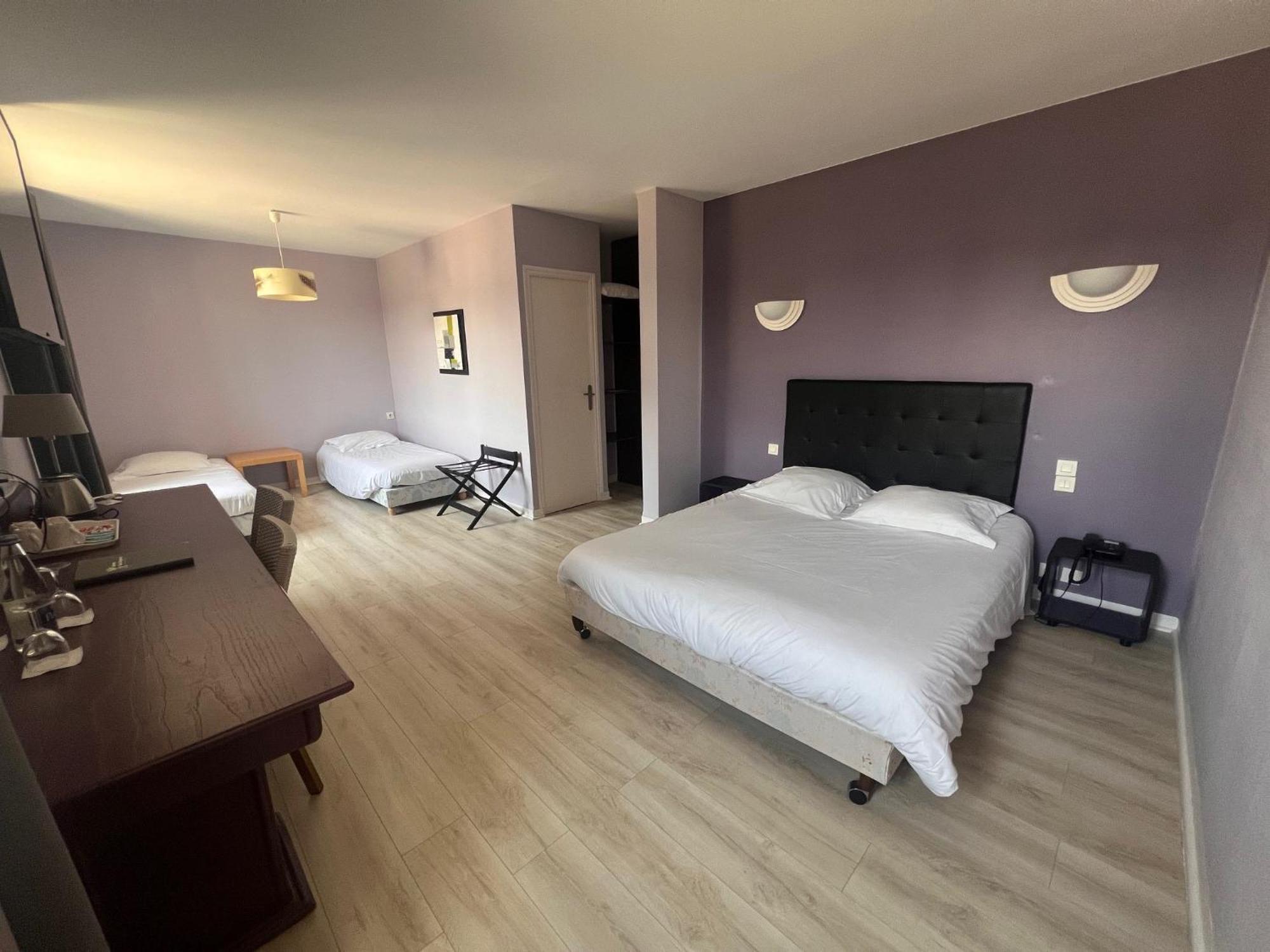 Auberge Saint Thegonnec מראה חיצוני תמונה