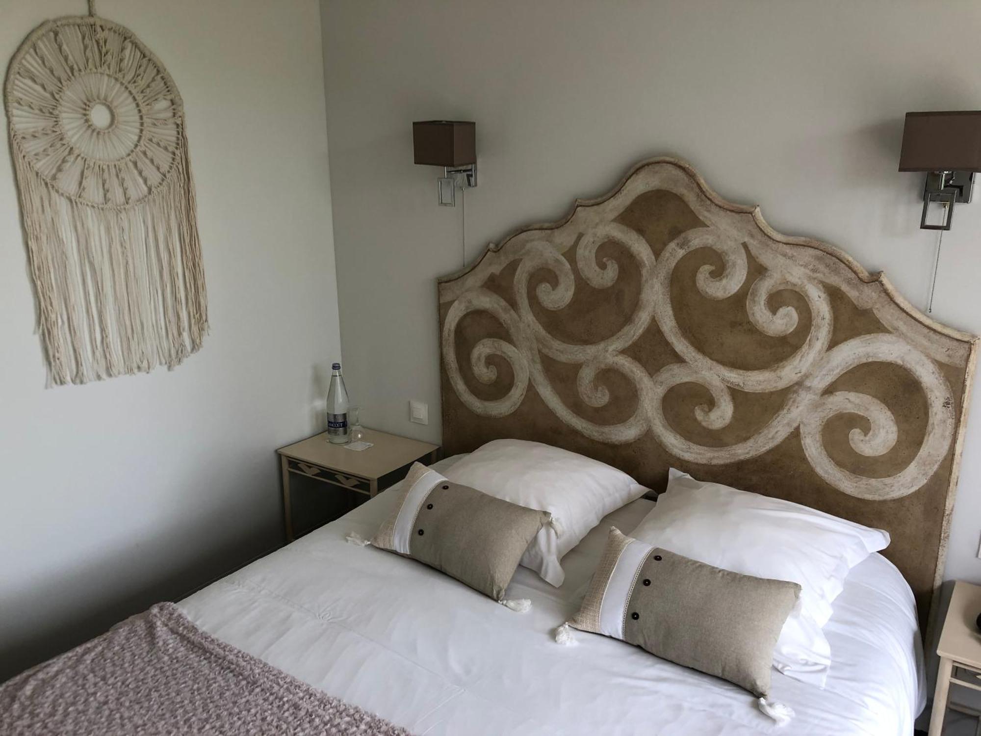 Auberge Saint Thegonnec מראה חיצוני תמונה